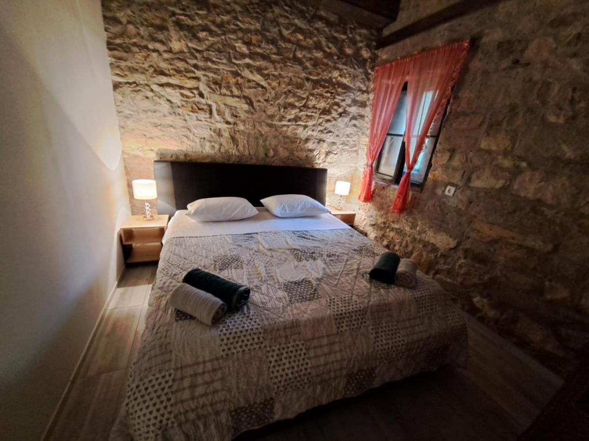 Apartman Zrinka Єсенице Екстер'єр фото