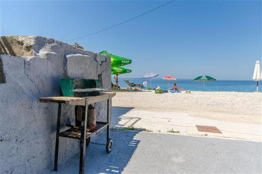 Apartman Zrinka Єсенице Екстер'єр фото